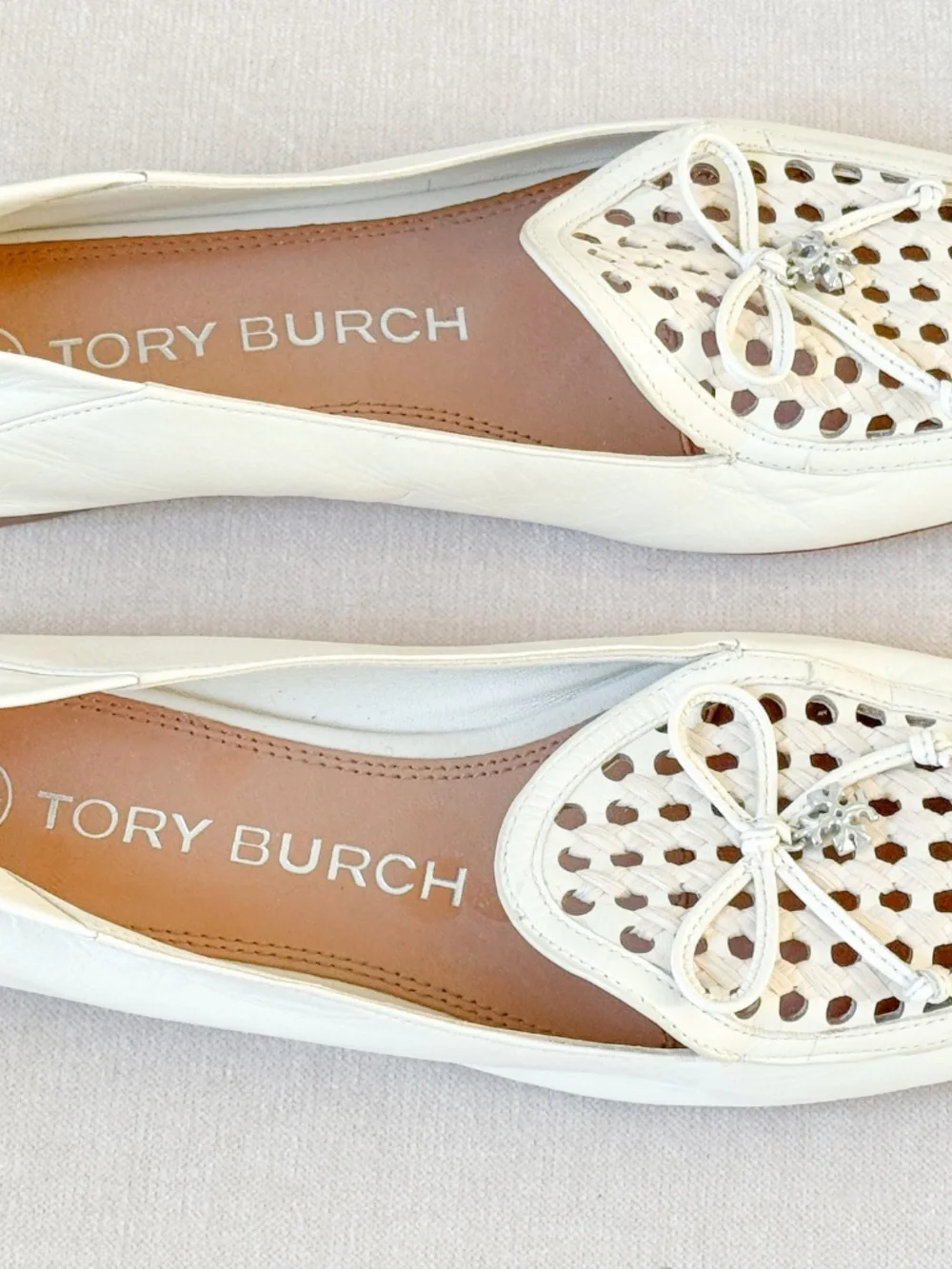 Tory Burch White Leather Perforated Bow Driving Loafers Flats 7
